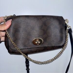 Coach Signature Chain Shoulder Bag
